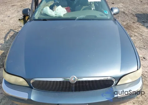 2002 Buick Park Avenue Ultra z USA, uszkodzony, nr VIN 1G4CU541X24161710